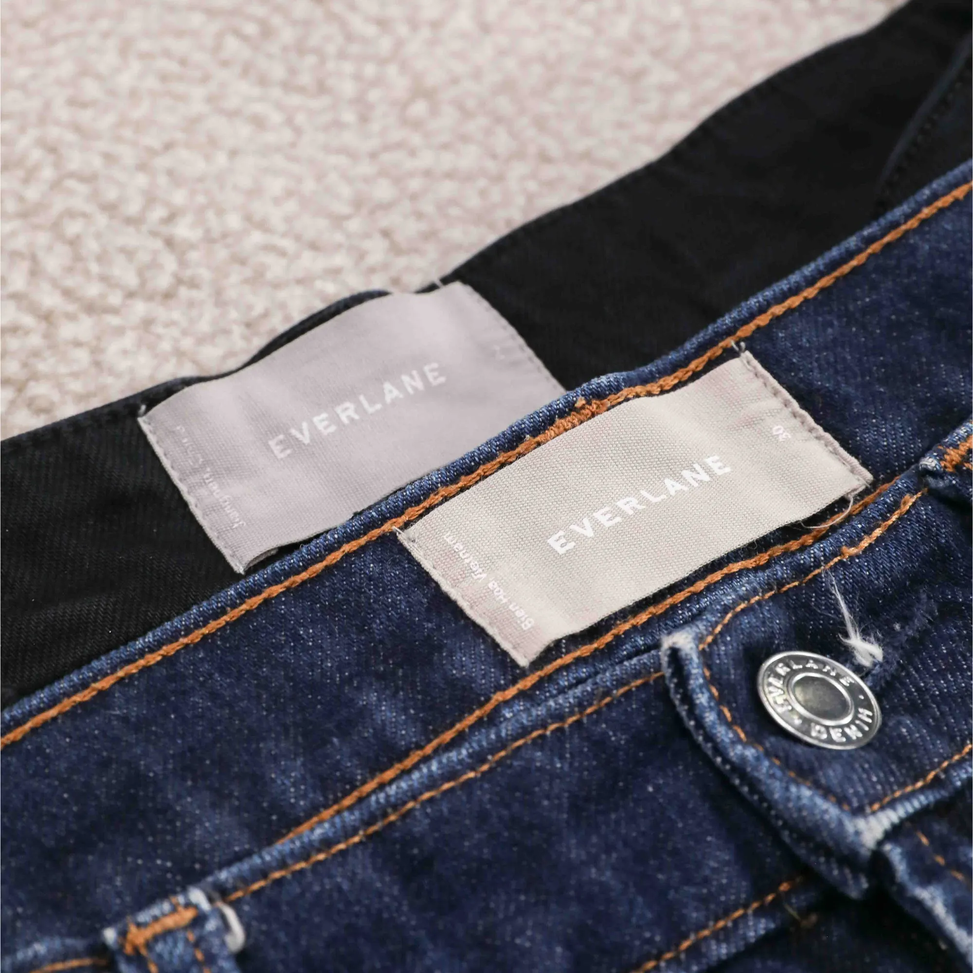 Everlane Women's Clothing Secondhand Wholesale